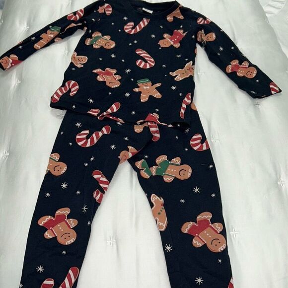 Lindex kids gingerbread candy cane Christmas pajamas outfit sz 2t - Picture 1 of 5